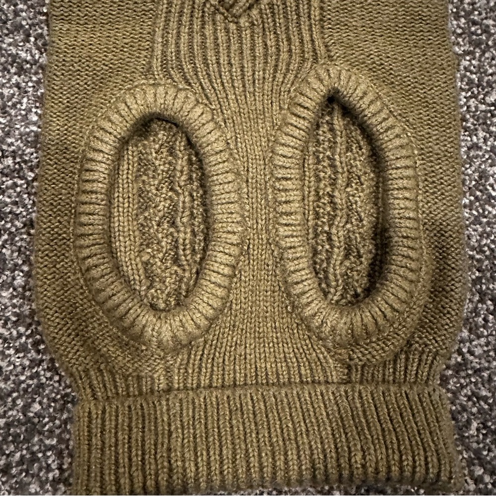 Milk & Pepper Duncan Cable Sweater Olive Cable Knit Sweater - Paris - Picture 7 of 14